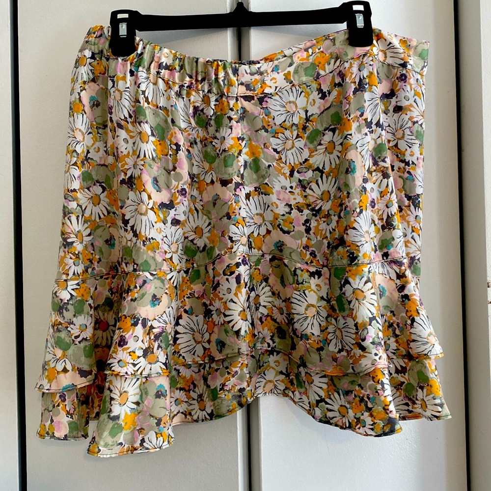 Lauren Conrad Flower Skirt